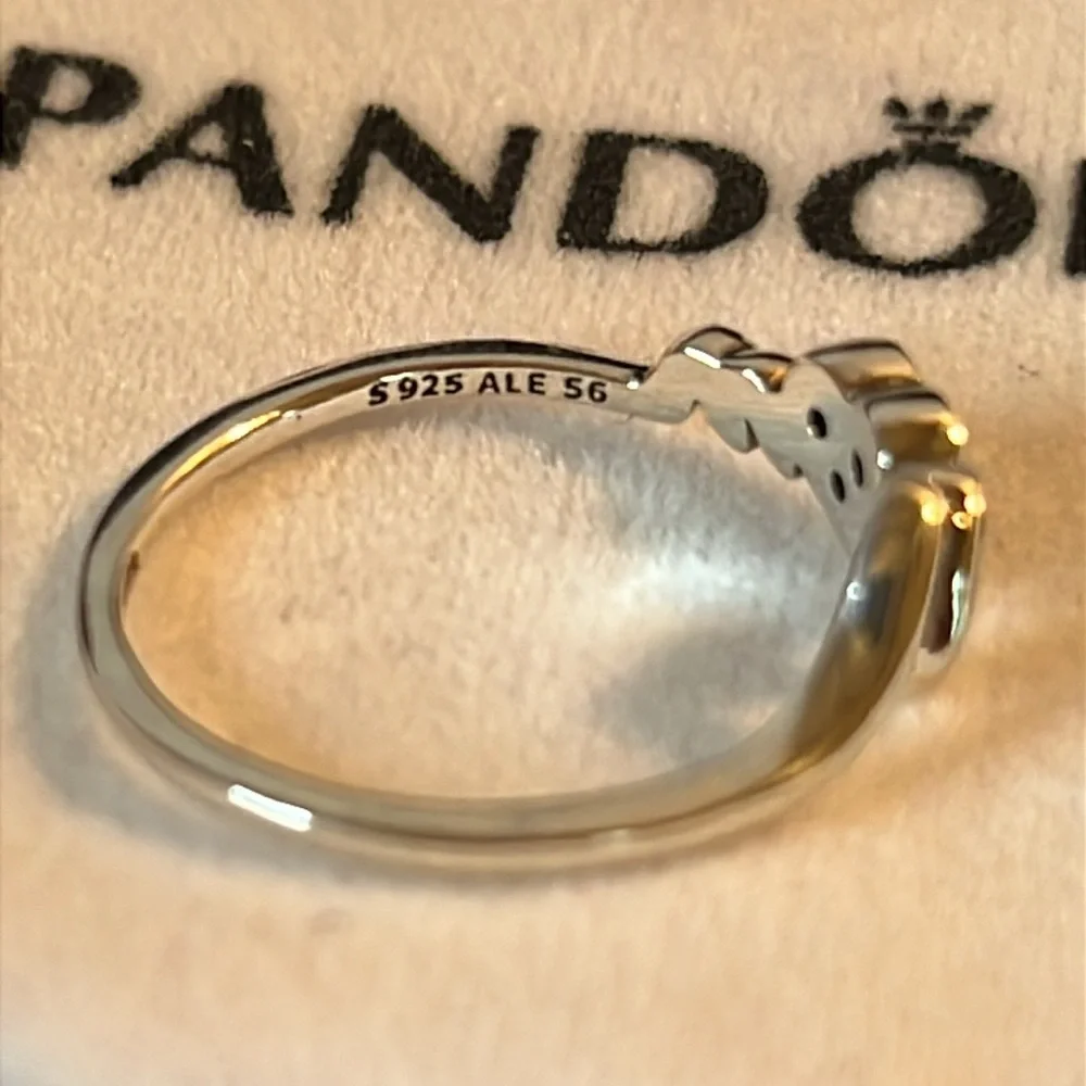 Pandoras Mom Pavé Heart Ring Sterling silver